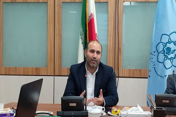 تقدیر از معلمان و مدیران مدارس منطقه طبرسی شمالی