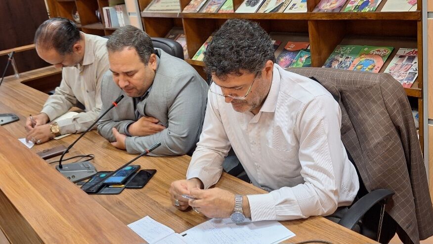 مدیران مأمور آرام‌سازی مدارس در فضای جنگ روانی هستند