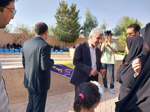 جشنواره و همایش بزرگ اتیسم به مناسبت روز جهانی کودک