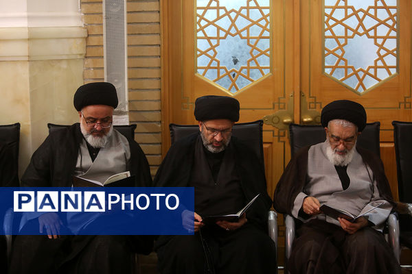 مراسم گرامیداشت شهدای اقتدار و امنیت «فراجا» در حرم حضرت معصومه(س)