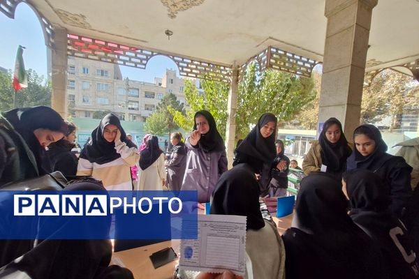 شور انتخاباتی دانش آموزان چهاردانگه