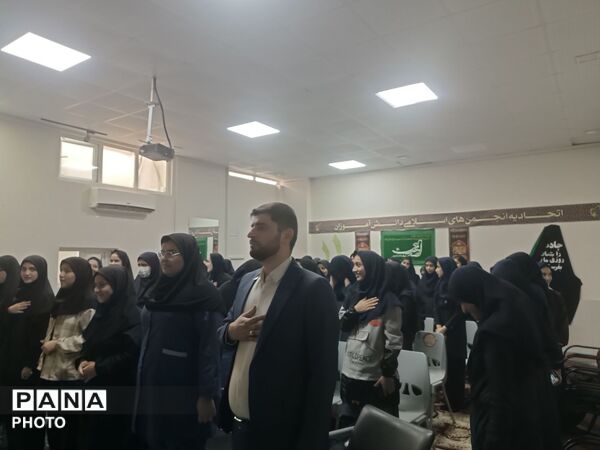 آموزش، مهارت و نشاط در اتحادیه انجمن‌های اسلامی دانش‌آموزان کردستان شهرستان سنندج 