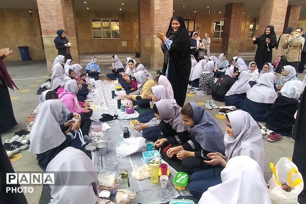گرامیداشت روز جهانی تخم‌مرغ در مدرسه شهید حسین اسماعیلی عقدا