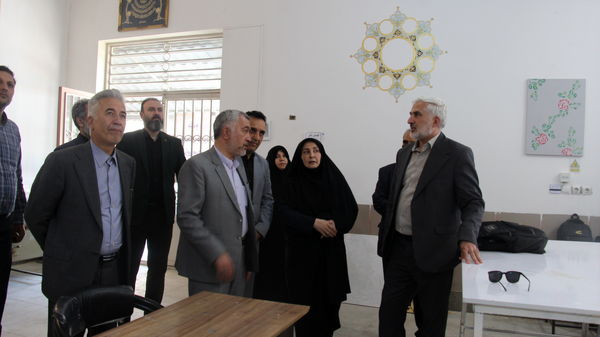 بازدید از کارگاه های کارآموزی- کارورزی در هنرستان بصیرت
