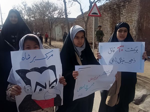 خروش پرشکوه مردم نسر در دفاع از آرمان‌های انقلاب اسلامی در راهپیمایی ۲۲ بهمن