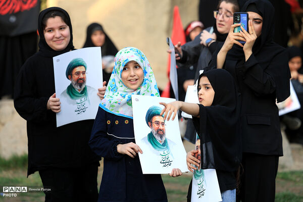 مراسم تشییع پیکر مطهر رهبر شهید انقلاب در تهران - 1
