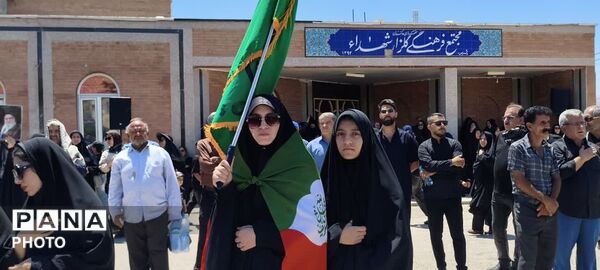 عزاداری عاشورای حسینی در گلزار شهدای گچساران 