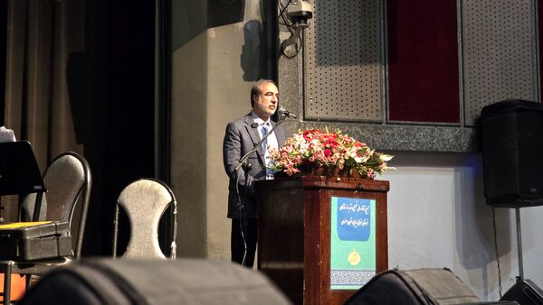 تقدیر و تجلیل از ستارگان درخشان هنرستان هنرهای زیبای اصفهان