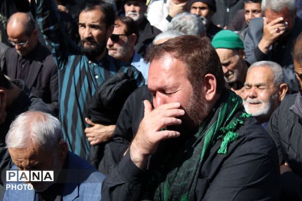 ما همه خونخواه پدر و گوش به فرمان پسر 
