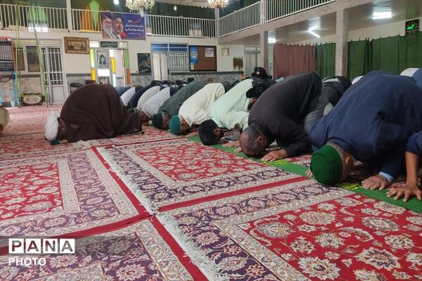 اقامه نماز عبادی‌، سیاسی جمعه مرداد ماه در شهربار نیشابور