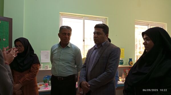 اختتامیه کلاس‌های تابستانی کانون پرورش فکری فین 