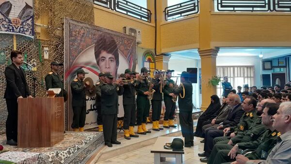 صدای ایثار در مدرسه سعادت طنین‌انداز شد؛ برگزاری یادواره شهدای دانش‌آموز انقلاب اسلامی