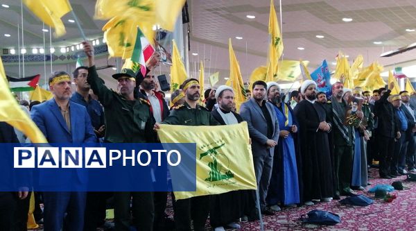 تجمع بزرگ آغاز نصرالله، با حضور بیش از 3هزار نفر از دانش‌آموزان دیار آفتاب حماسه‌ای دیگر را رقم زد