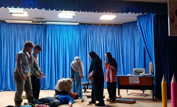 تقدیر از دانش‌آموزان فعال محمدشهری در زمینه‌های فرهنگی و هنری