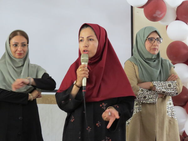 جشن الفبا در مدرسه دخترانه امام خمینی(ره) بجنورد