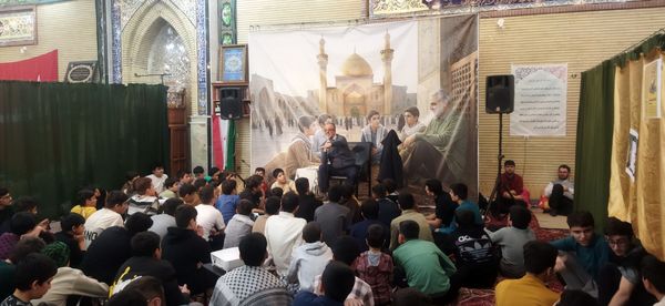 اعتکاف دانش‌آموزی در مرند با حضور حجت‌الاسلام بختیار بایرام اُف