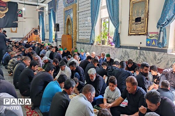 هئیت عزاداری مسجد جامع شهربار نیشابور در روز تاسوعای حسینی 