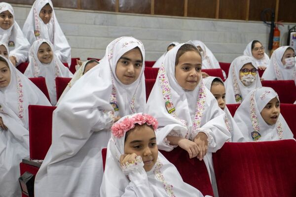 برگزاری جشن روزه‌اولی‌ها برای دانش‌آموزان دختر شهرستان محلات