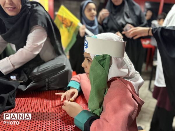برپایی ایستگاه سلامت‌محور دانش‌آموزی در تجمعات شبانه