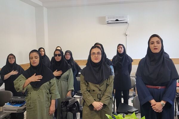 جلسه شورای معلمان دبیرستان نمونه دولتی ولایت