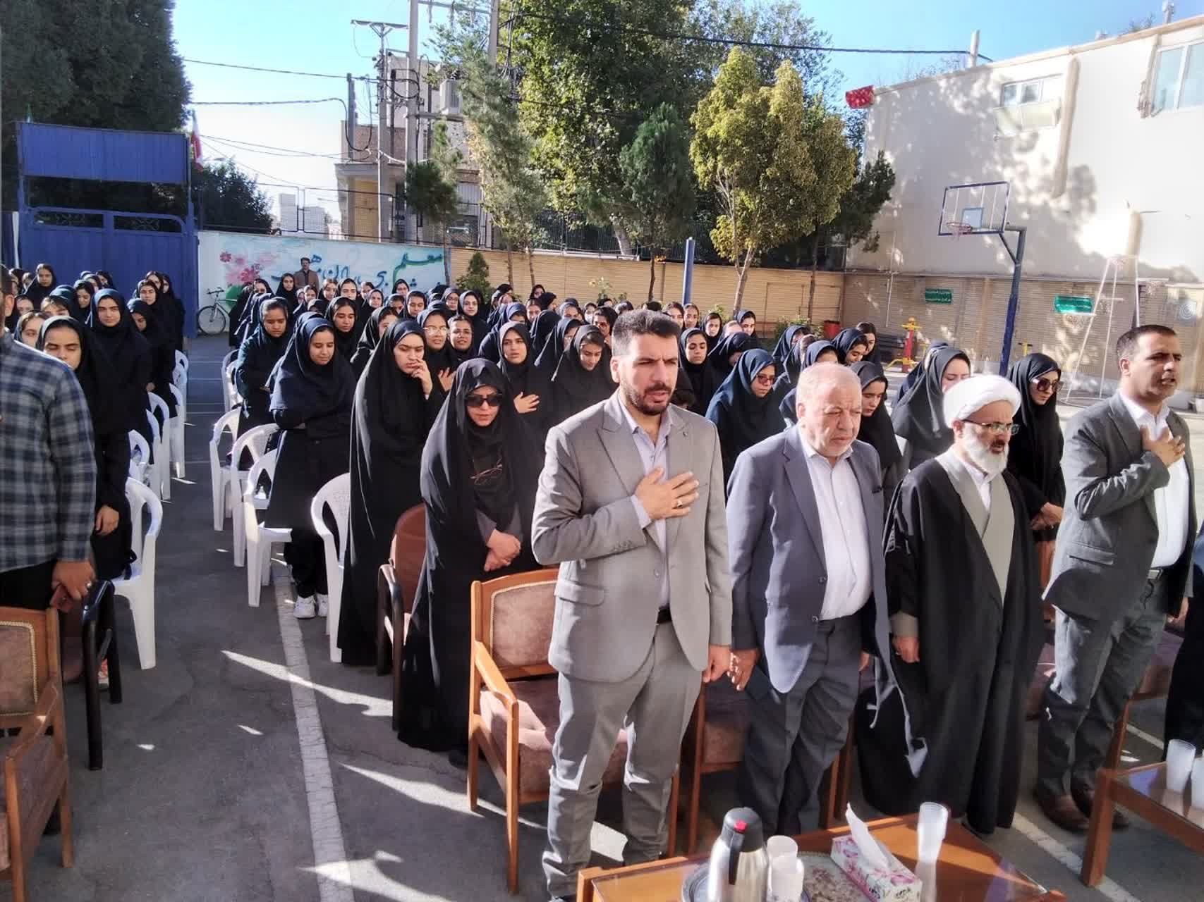 گزارش خبرنگار پانا  از روند آماده سازی دبستان پسرانه شهیدان اتفاقی 