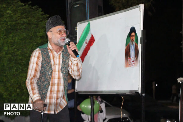 جشن روز دختر در ورودی باغ دولت آباد یزد