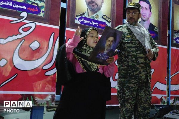 بانوان در خط مقدم حضور مردمی؛ گزارش تصویری رژه حماسی جان‌فدا