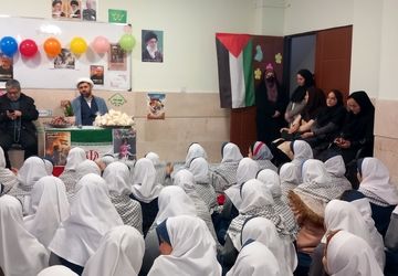 حضور پر شور دانش‌آموزان آموزشگاه مهین بانو علاقبند در جشن پیروزی غزه 