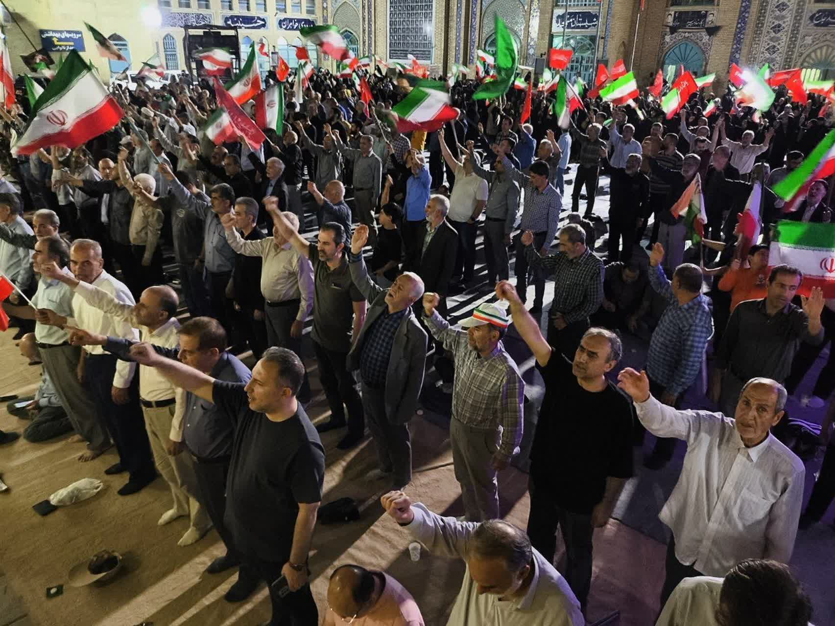 نود شب استقامت و پایداری مردم رجایی شهر کرج