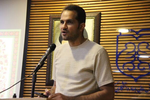 نشست ادبی «عصر دلنشین» در کرمانشاه