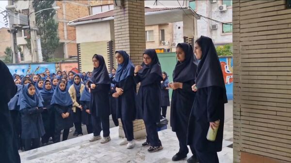 جشن روز جهانی دختر در دبیرستان بهار آزادی قائمشهر