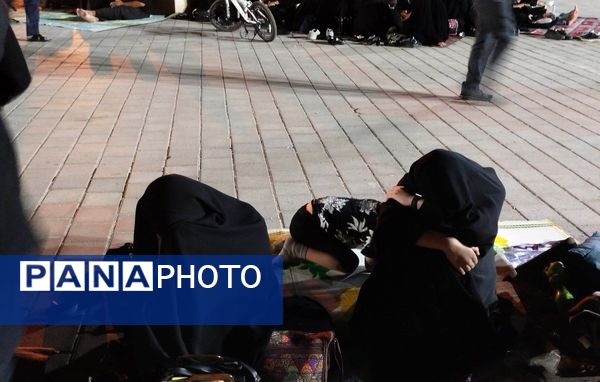 عزاداری  شب تاسوعای حسینی در مسجد شهدای گمنام 