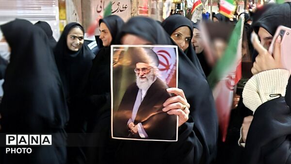 فریاد خونخواهی مردم فارسان طنین انداز شد؛ ایران تا ابد پابرجا 