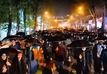  میدان‌ داری الشتری‌ ها برای دفاع از اقتدار ایران زیر باران