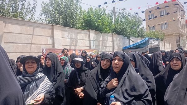 آیین تشییع شهید مرتضی جمالی در فردیس
