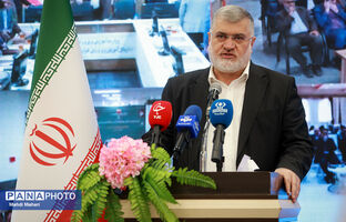 ‌هوشمندسازی 2600 کلاس درس با تجهیزات نوین در تهران/ آغاز احداث ۲۵۰ مدرسه/ ارتقای 7 پله‌ای استان تهران از نظر سرانه فضای آموزشی