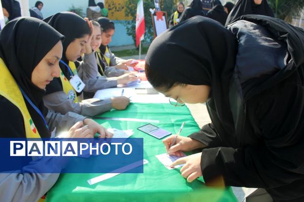 انتخابات شورای دانش‌آموزی در دبیرستان مائده گلوگاه