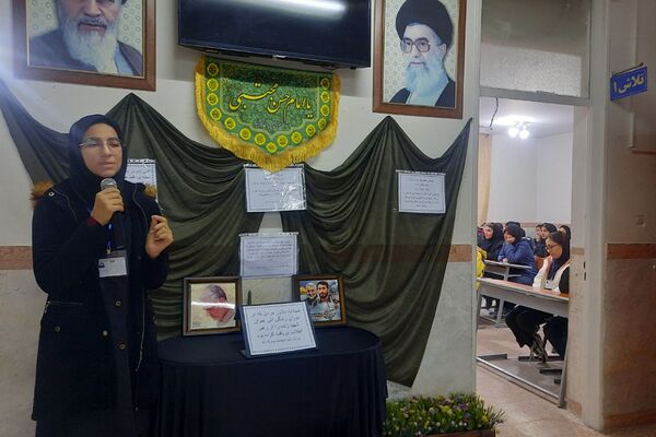 گرامیداشت شهادت سردار سلیمانی در مدارس منطقه کهریزک 