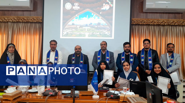 آئین تجلیل از خبرنگاران منتخب پانا ناحیه ۴ اصفهان 