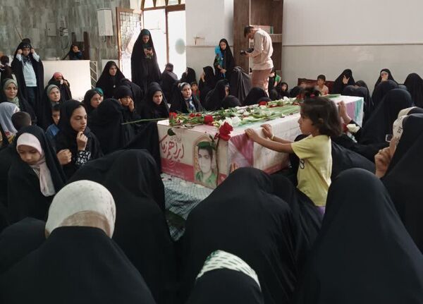بازگشت شهید ابراهیم زمانی به دیار خود 