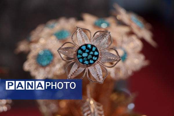  شانزدهمین نمایشگاه صنایع دستی یزد