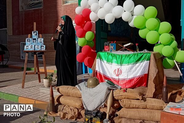 مراسم یادبود شهدای دانش‌آموز مدرسه شجره طیبه میناب