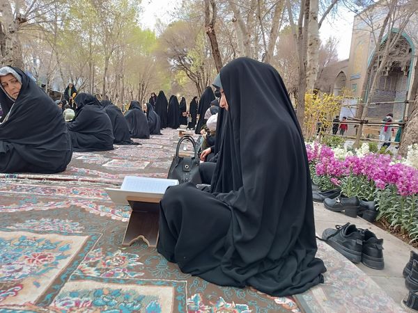 برگزاری محفل انس با قرآن در گذر فرهنگی چهارباغ