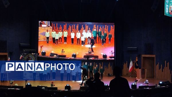 تحلیف فرماندهان بسیج دانش‌آموزی خراسان رضوی