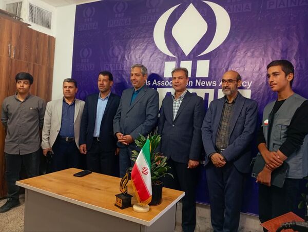  فرماندار کاشمر پای صحبت خبرنگاران پانا نشست