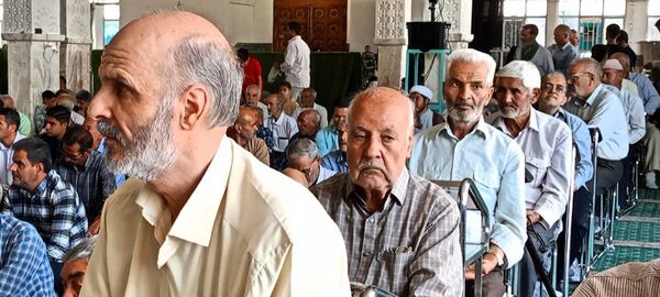 نماز جمعه؛ خواستگاه عبادت و سنگر علم و سیاست 
