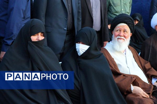 نخستین سالگرد خادم‌الرضا (علیه‌السلام) شهید آیت‌الله سید ابراهیم رئیسی در عرصه میدان شهدا مشهد 