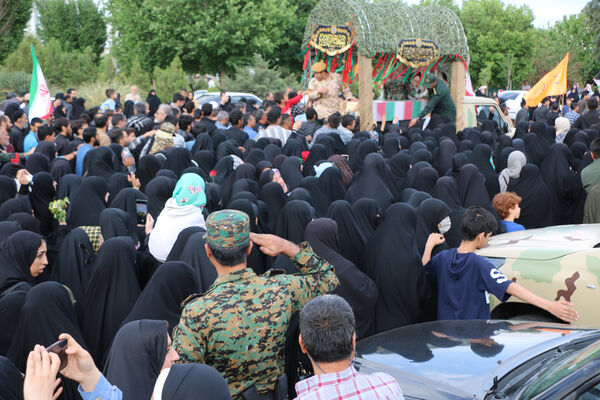 میزبانی مسجد مقدس جمکران از لاله‌های فاطمی-1