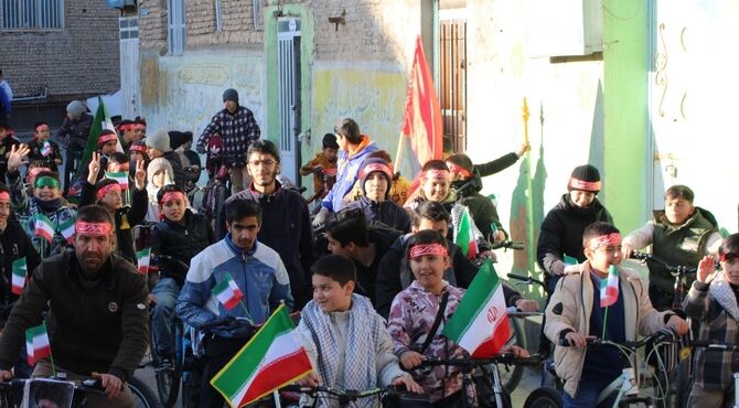 اجتماع بزرگ دوچرخه سواران و موتور سواران در کبودرآهنگ