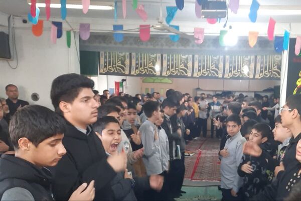 قرائت زیارت عاشورا به مناسبت شهادت حضرت فاطمه(س) 